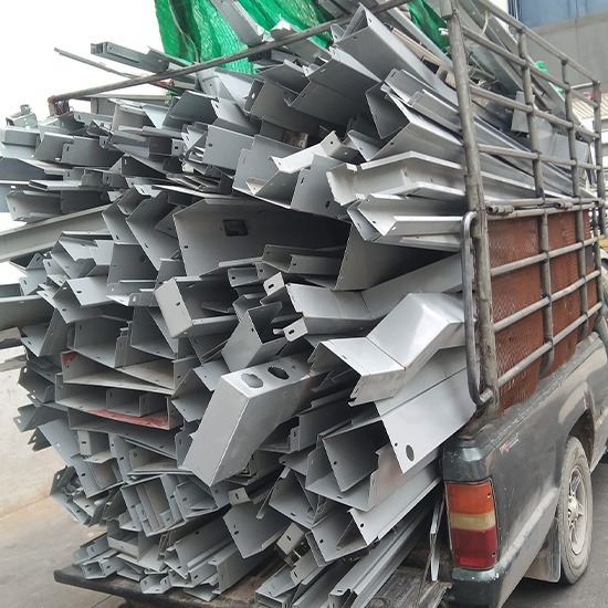 รับซื้อเศษเหล็ก ปทุมธานี - รับซื้อแอร์เก่า เศษเหล็ก ปทุมธานี - พ.รุ่งเรืองรีไซเคิล